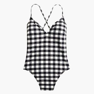 NWT! ☀️ Adorable gingham bathing suit ☀️